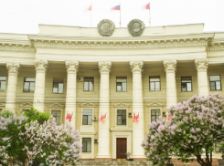Стало известно, кто из волгоградских депутатов потеряет мандат