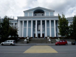 В Волгограде остановку «ДК им.Ленина» переименуют за 240 тысяч рублей