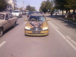 В Волгограде автоледи на Opel сбила 14-летнюю школьницу