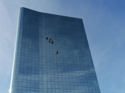 Место и повод для переезда в Волгоград офиса крупной корпорации присмотрели после прямой линии Путина