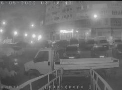 Камеры засняли громкий взрыв в Волгограде