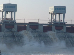 В ерики и озера Волгоградской области сбросили 400 тысяч кубометров воды