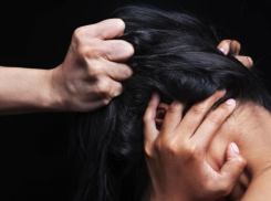 Под Волгоградом селянин избил и изнасиловал 32-летнюю подругу