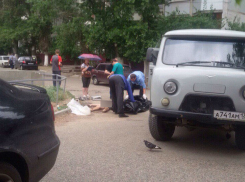 В Волгограде выясняют подробности смерти голого мужчины во дворе многоэтажки