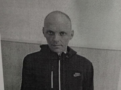 В Волгограде посетители магазина помогли поймать подозреваемого в педофилии