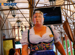 Имеющим медотвод вход запрещен: волгоградцам разъяснили правила посещения чистых от COVID-19 зон