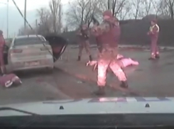 Опубликовано видео момента задержания виновников смертельной перестрелки во Фролово