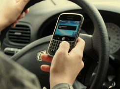 Волгоградцы сообщили о бомбе в машине на севере Волгограда