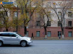 Синоптики рассказали, почему волгоградским водителям скоро придется «переобуться»