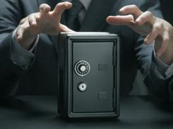 Под Волгоградом неизвестный из магазина  похитил 76 тысяч