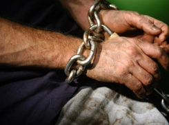 Чиновники муниципалитета в Волгоградской области попали в долговое «рабство» к частной фирме