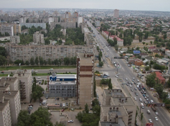 Двух чиновников уволили за смерть ребенка в приемной семье в Чернышковском районе