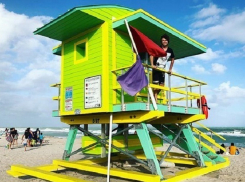 Прохор Шаляпин осваивает роль спасателя в США