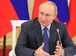 В понедельник волгоградские депутаты запланировали поддержать Владимира Путина