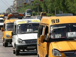 В Волгограде сотрудники ГАИ совместно с журналистами устроили хаос в центре города
