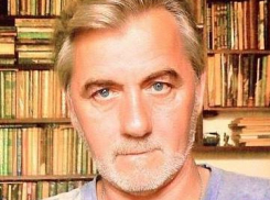«Не удалось найти кислородные баллоны»: в Волгограде в эпидемию коронавируса умер лидер местного фэндома Борис Завгородний