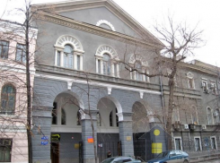 Ресторан с грилем и баром решили открыть по соседству с  Андреем Бочаровым