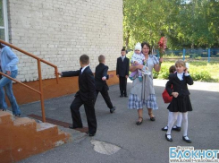 Подъездные пути волгоградских школ имеют нарушения