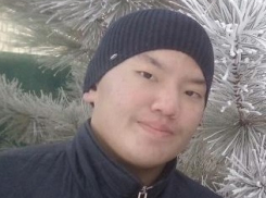 В Волгограде третью неделю ищут пропавшего 19-летнего парня