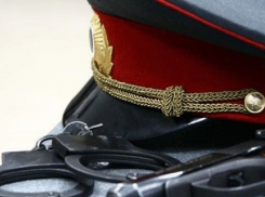 Экс-полицейский с подельником осуждены в Волгограде на 6,5 лет