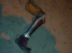 Оторванную искусственную ногу обнаружил на улице житель Волгограда