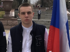 Молодой волгоградец предложил поднимать Знамя Победы в вузах