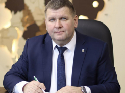 Экс-глава района Солонин переведен поближе к губернатору Бочарову