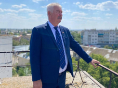 Родные погибшего волгоградского чиновника требуют отправить в колонию главу района