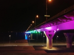 Спустя 10 лет подрядчик должен будет устранить нарушения на «танцующем мосту» в Волгограде