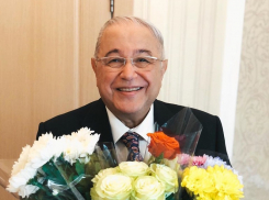 Юморист Евгений Петросян умолчал, как прошел его концерт в Волгограде