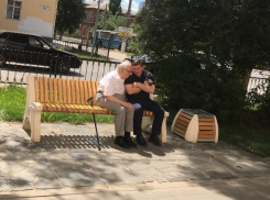 Волгоградцы в соцсетях обсуждают бицепсы Андрея Бочарова