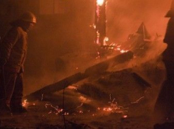 Пожар под Волгоградом унес жизни 13-летней и её мамы