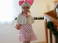 Ева Каюкова в конкурсе «Лучший детский новогодний костюм-2019»