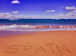 Волгоградский аферист продал семье мифический тур в Испанию