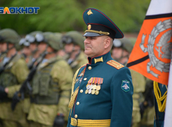 Военным запретят носить медали от Андрея Бочарова