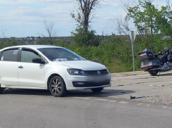 Мужчина и женщина разбились на мотоцикле под Волгоградом