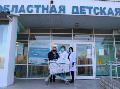 Во Всемирный день борьбы с диабетом юным пациентам вручили жизненно важные подарки