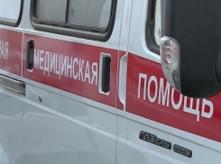 Под Волгоградом мужчина впал в кому, выпав из автобуса 