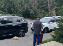 Соседа-вредителя поймали в центре Волгограда бдительные жильцы