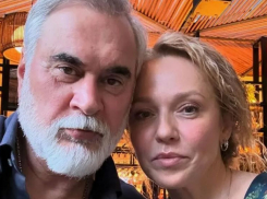 Альбину Джанабаеву до сих пор обвиняют в уходе Меладзе из семьи