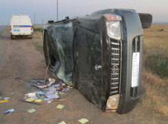 Пьяные угонщики Land Cruiser перевернулись под Волгоградом