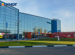 97 волгоградцев 7 часов просидели в аэропорту Казани