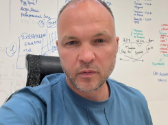 Известный волгоградский ресторатор будет кормить блинами жителей Армении