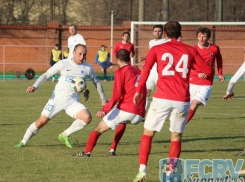 Пятью забитыми голами «Ротор-Волгоград» отработал финальный матч 2016 года