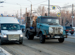 Мусор не вывозят, телефоны отключили, - волгоградский бизнесмен о работе мусорного регоператора