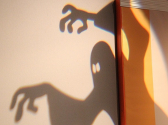 Чтобы покорить любимую, волгоградец притворился привидением 