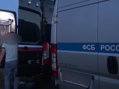 «Шанса на выживание нет»: Волгограду угрожают взрывом всех заводов и ТЦ