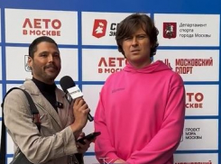 МРОТ 50 тысяч и чай таксистам: Прохор Шаляпин сравнил повседневные траты россиян со своими 
