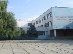 Эвакуация в школе Волгограда: выведены все ученики и преподаватели