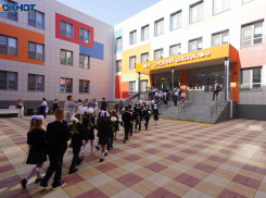 Родители первоклассников в Волгограде готовятся к жесткой борьбе за место в топовых школах 